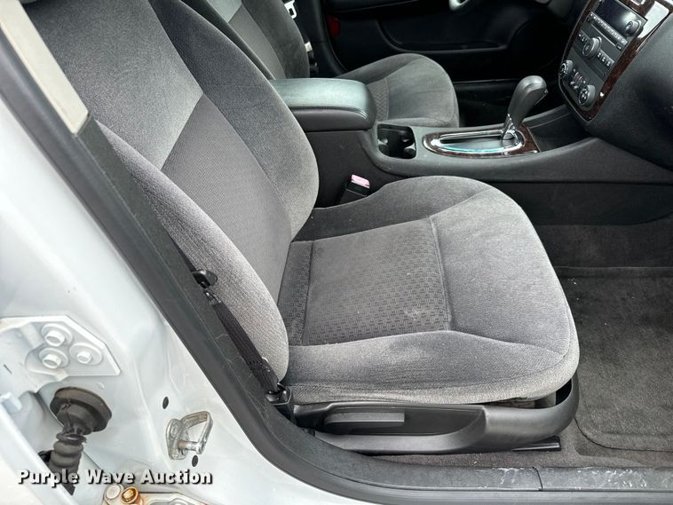 image for item MU9944 2016 Chevrolet Impala LT Limited 