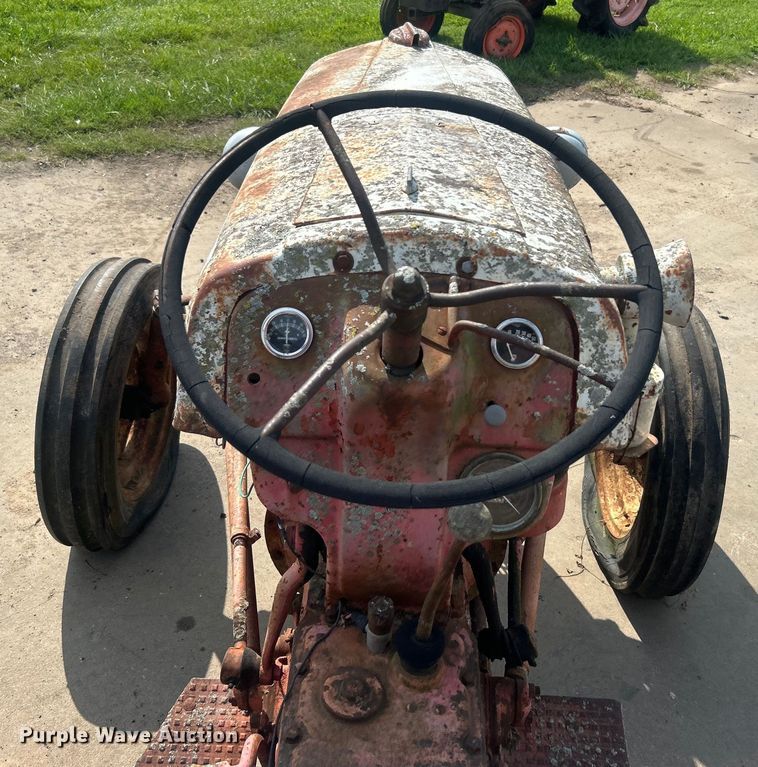 image for item NB9434 Ford F8N tractor