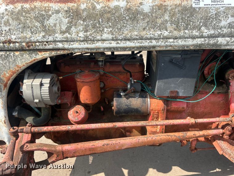 image for item NB9434 Ford F8N tractor
