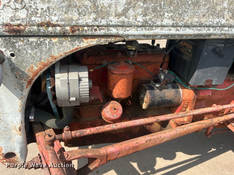 image for item NB9434 Ford F8N tractor