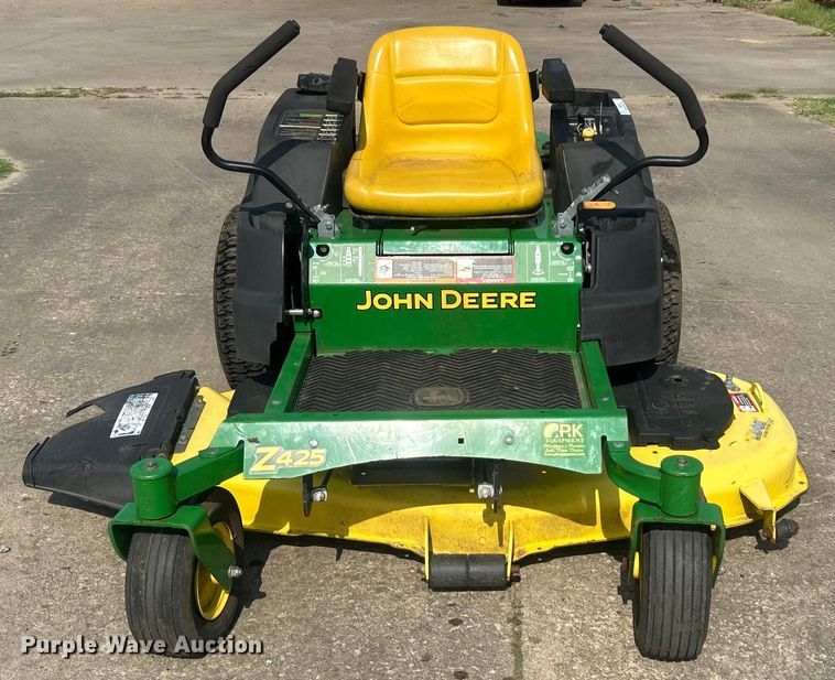 image for item NB9435 2012 John Deere  Z425 ZTR lawn mower