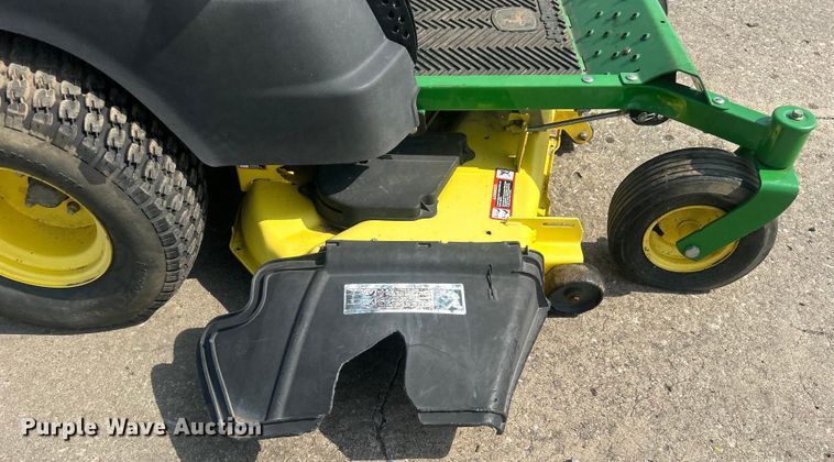 image for item NB9435 2012 John Deere  Z425 ZTR lawn mower