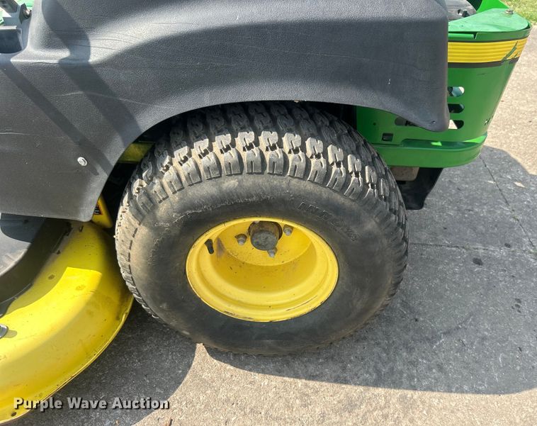 image for item NB9435 2012 John Deere  Z425 ZTR lawn mower