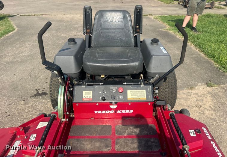 image for item NB9436 Yazoo/Kees ZT Max ZTR lawn mower