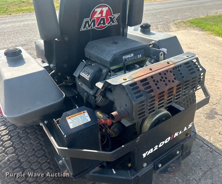 image for item NB9436 Yazoo/Kees ZT Max ZTR lawn mower