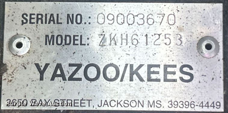 image for item NB9436 Yazoo/Kees ZT Max ZTR lawn mower