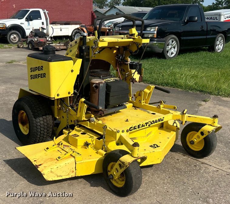 image for item NB9443 Great Dane GDSSZ17KAE ZTR lawn mower