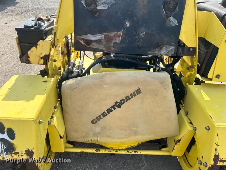 image for item NB9443 Great Dane GDSSZ17KAE ZTR lawn mower