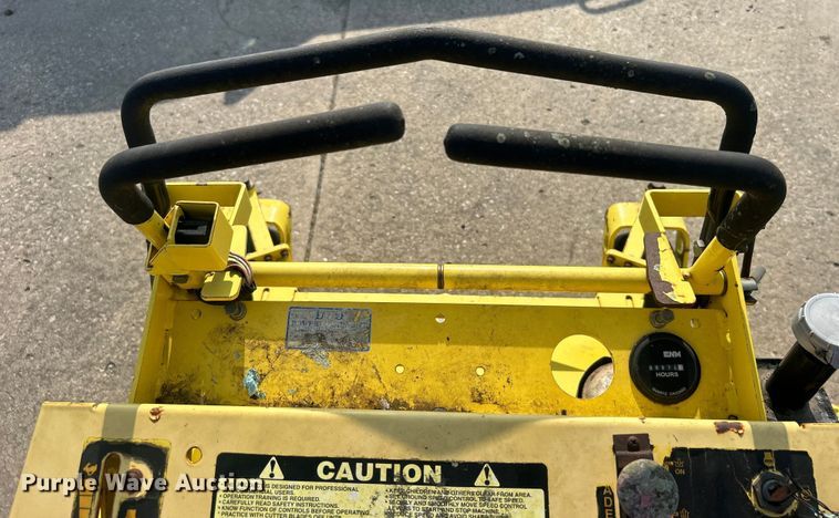 image for item NB9443 Great Dane GDSSZ17KAE ZTR lawn mower