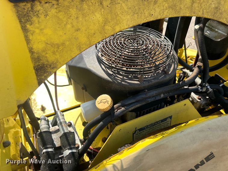 image for item NB9443 Great Dane GDSSZ17KAE ZTR lawn mower