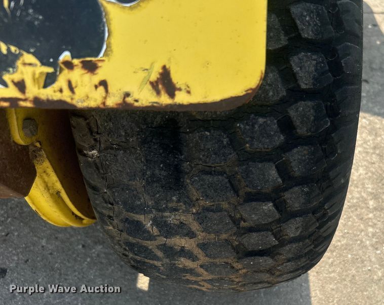 image for item NB9443 Great Dane GDSSZ17KAE ZTR lawn mower