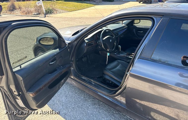 image for item NF9335 2007 BMW   328xi 