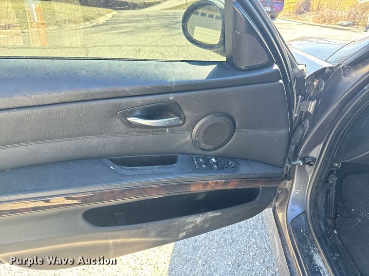 image for item NF9335 2007 BMW   328xi 