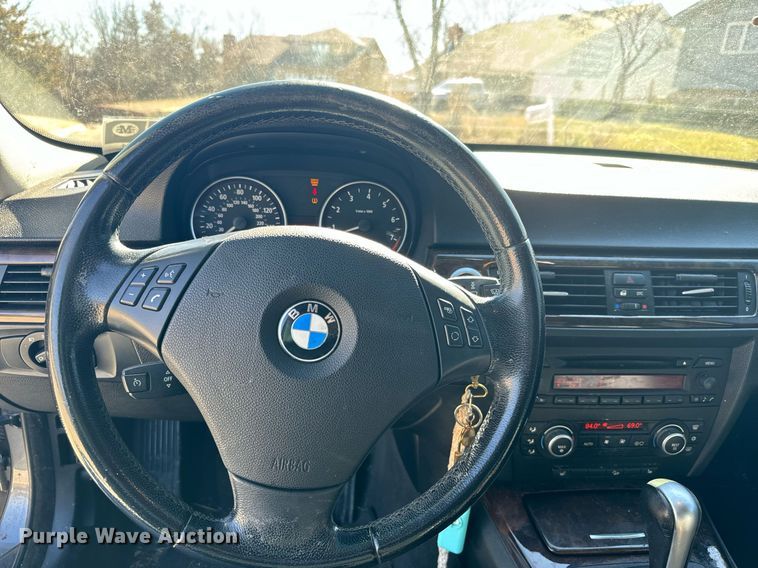 image for item NF9335 2007 BMW   328xi 