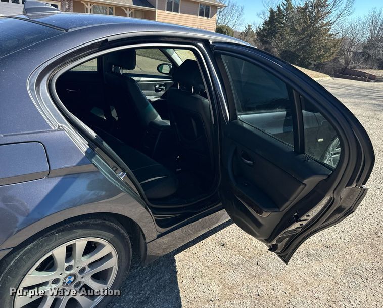 image for item NF9335 2007 BMW   328xi 