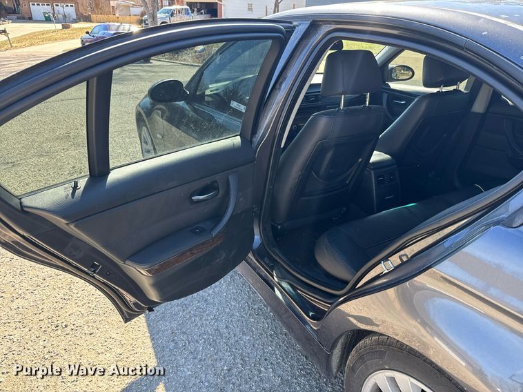 image for item NF9335 2007 BMW   328xi 