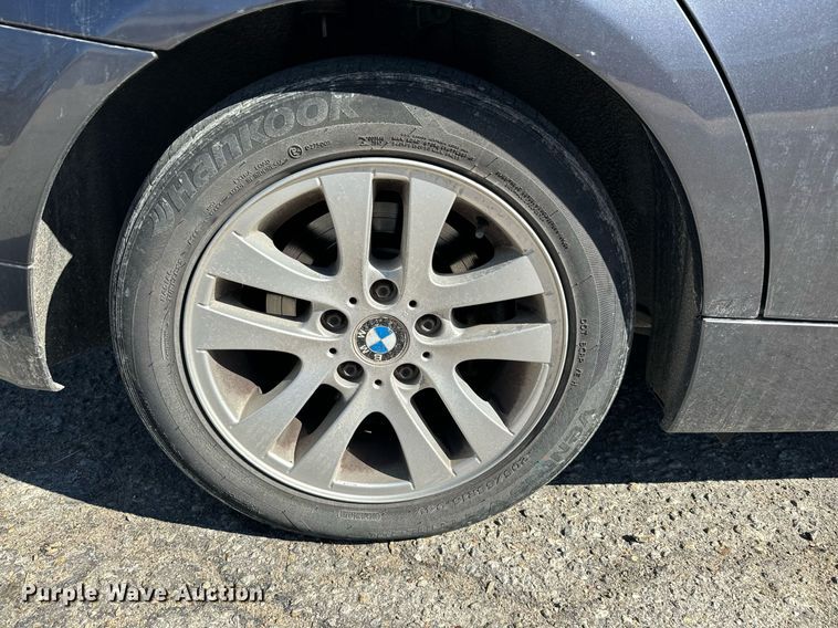 image for item NF9335 2007 BMW   328xi 