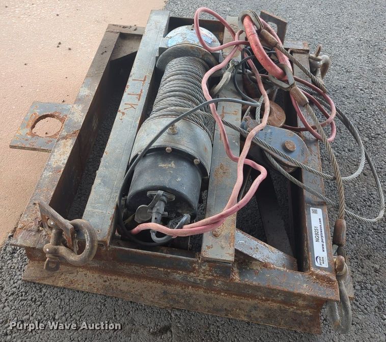 image for item NG9251 Ramsey DC300R112004 winch