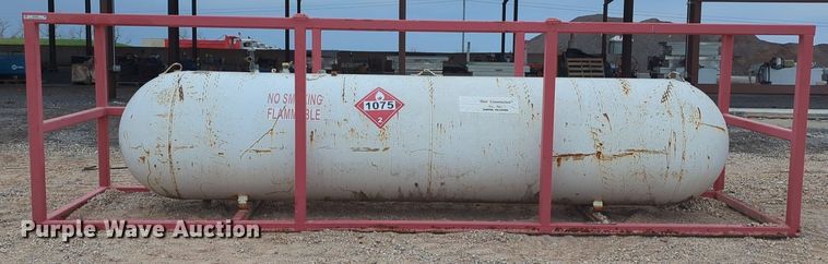 image for item NG9282 National Butane Gas Co  propane tank 