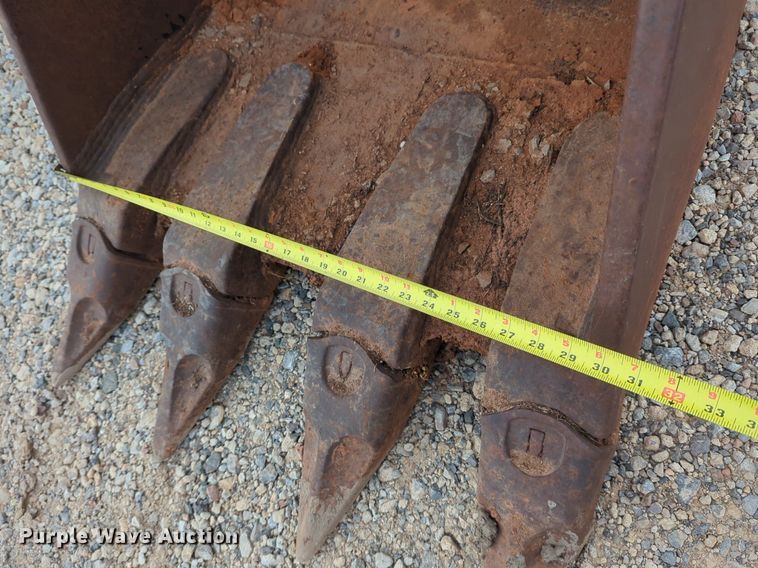 image for item NG9284 CP excavator bucket