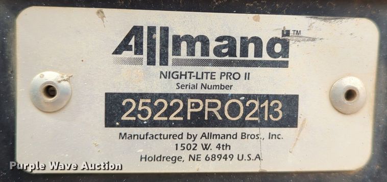 image for item NG9285 2013 Allmand Bros Night-Lite Pro II light plant