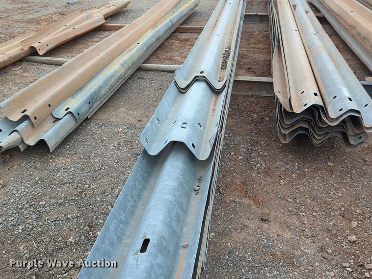 image for item NG9297 Approximately 50 guard rails 