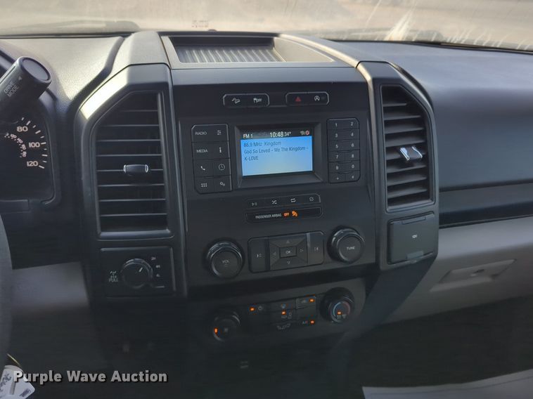 image for item NG9300 2019 Ford F150 SuperCrew pickup truck