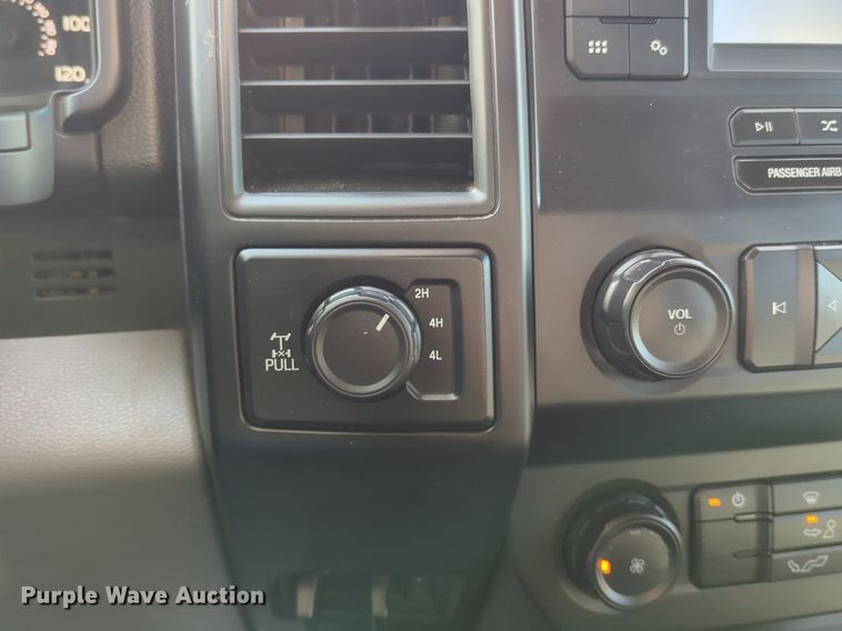 image for item NG9300 2019 Ford F150 SuperCrew pickup truck