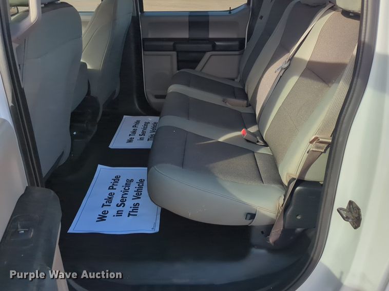 image for item NG9300 2019 Ford F150 SuperCrew pickup truck