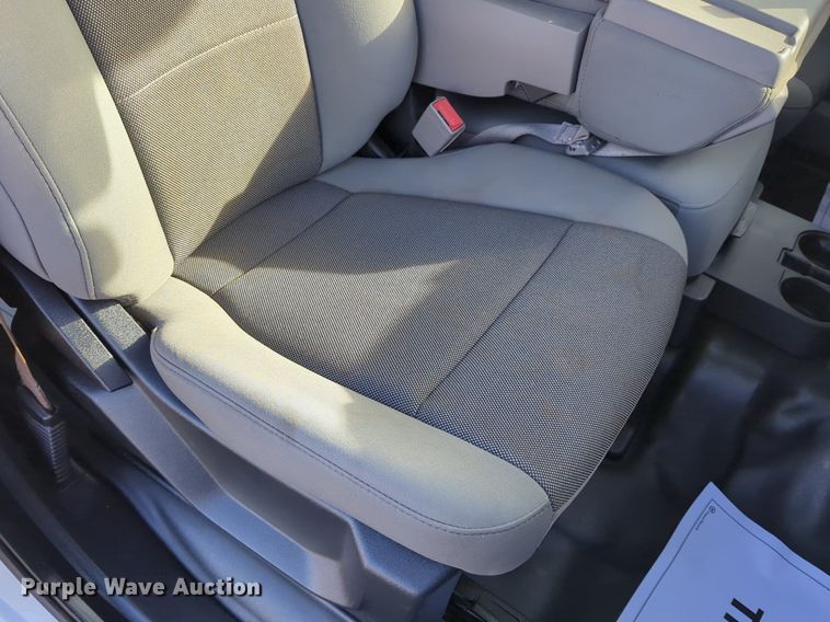 image for item NG9300 2019 Ford F150 SuperCrew pickup truck