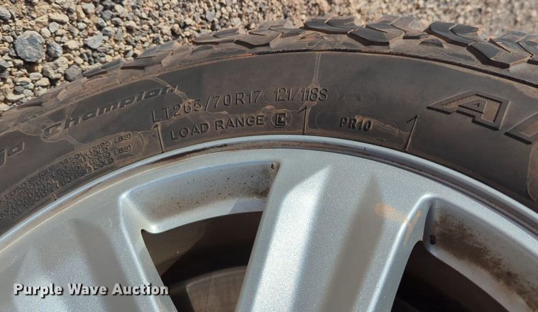 image for item NG9300 2019 Ford F150 SuperCrew pickup truck