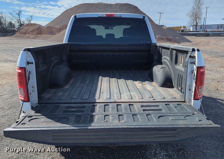 image for item NG9302 2015 Ford F150 SuperCrew pickup truck