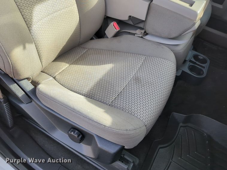 image for item NG9302 2015 Ford F150 SuperCrew pickup truck