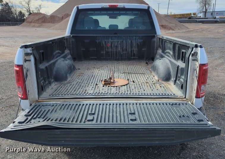 image for item NG9303 2016 Ford F150 SuperCab pickup truck