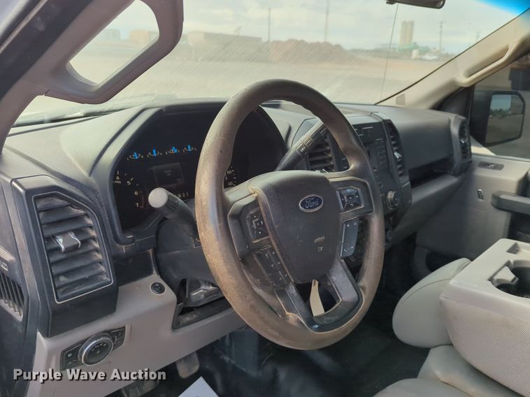 image for item NG9303 2016 Ford F150 SuperCab pickup truck