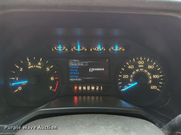 image for item NG9303 2016 Ford F150 SuperCab pickup truck