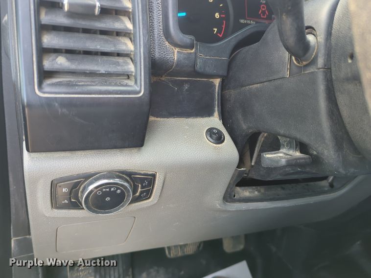 image for item NG9303 2016 Ford F150 SuperCab pickup truck