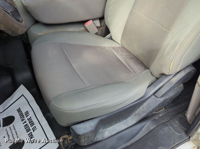 image for item NG9303 2016 Ford F150 SuperCab pickup truck