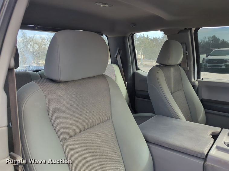 image for item NG9303 2016 Ford F150 SuperCab pickup truck