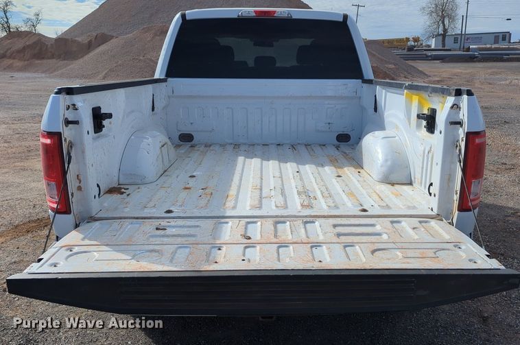 image for item NG9304 2016 Ford F150 SuperCrew pickup truck