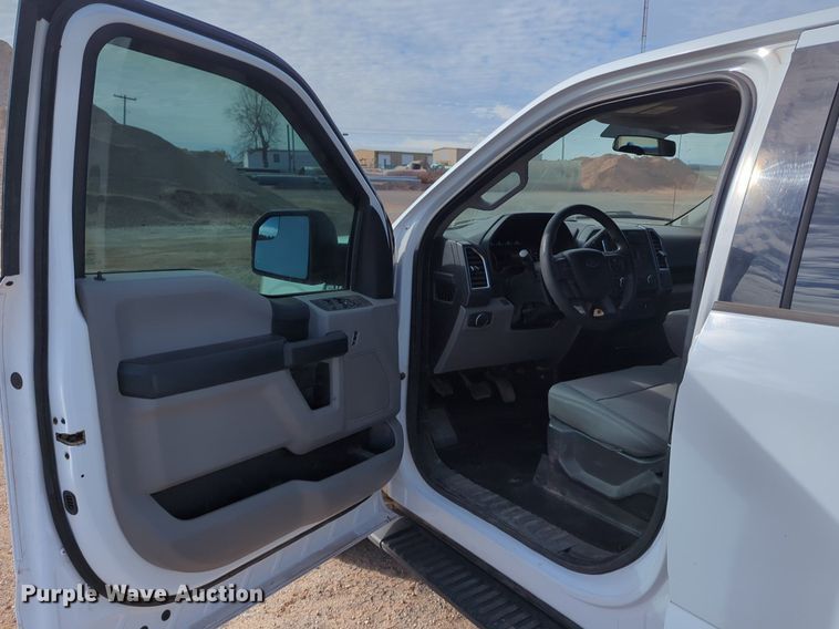 image for item NG9304 2016 Ford F150 SuperCrew pickup truck