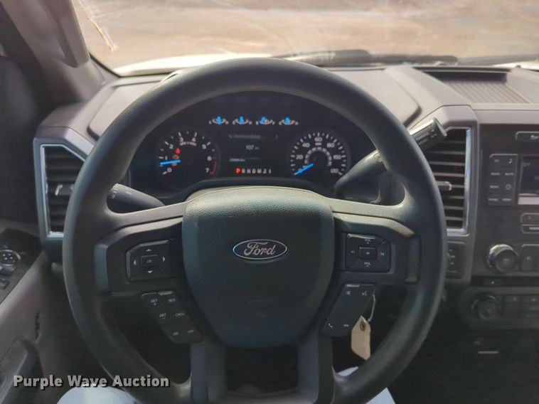 image for item NG9304 2016 Ford F150 SuperCrew pickup truck