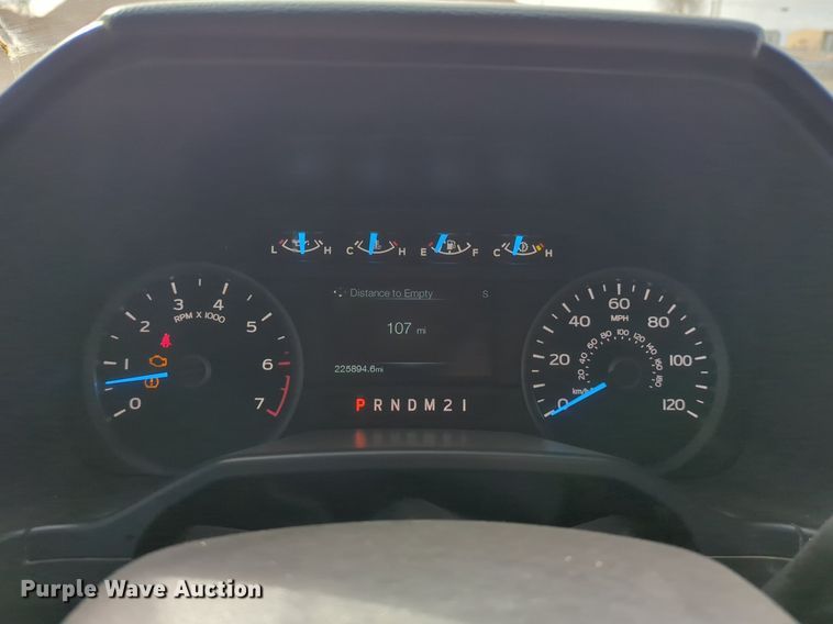 image for item NG9304 2016 Ford F150 SuperCrew pickup truck