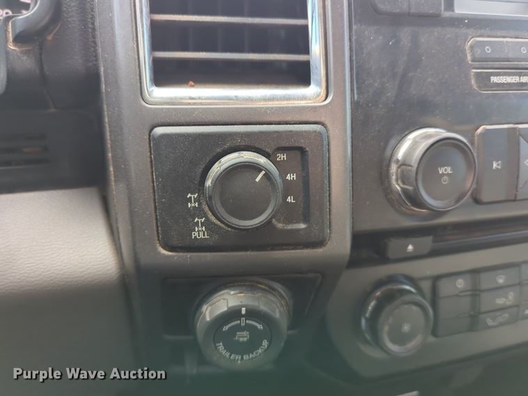 image for item NG9304 2016 Ford F150 SuperCrew pickup truck