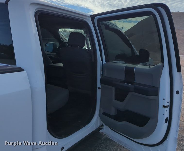 image for item NG9304 2016 Ford F150 SuperCrew pickup truck