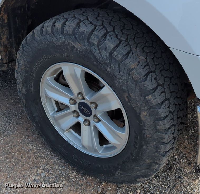 image for item NG9304 2016 Ford F150 SuperCrew pickup truck