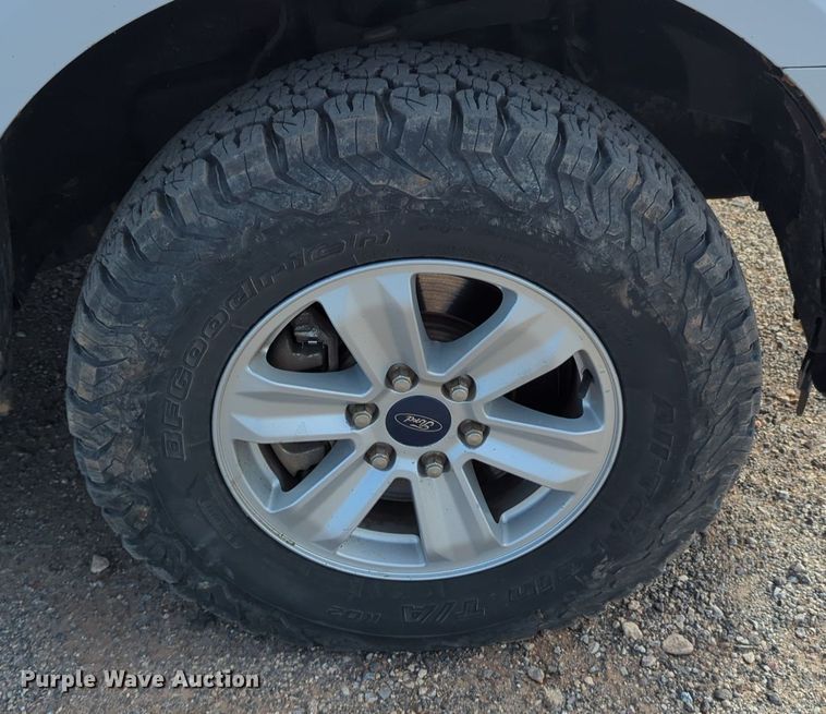 image for item NG9304 2016 Ford F150 SuperCrew pickup truck