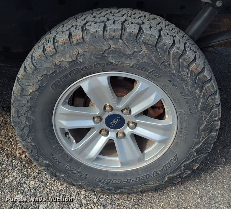 image for item NG9304 2016 Ford F150 SuperCrew pickup truck