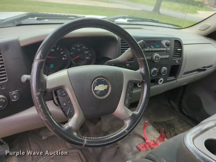 image for item NG9492 2008 Chevrolet Silverado 1500 Ext. Cab pickup truck