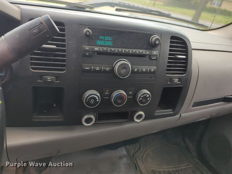 image for item NG9492 2008 Chevrolet Silverado 1500 Ext. Cab pickup truck